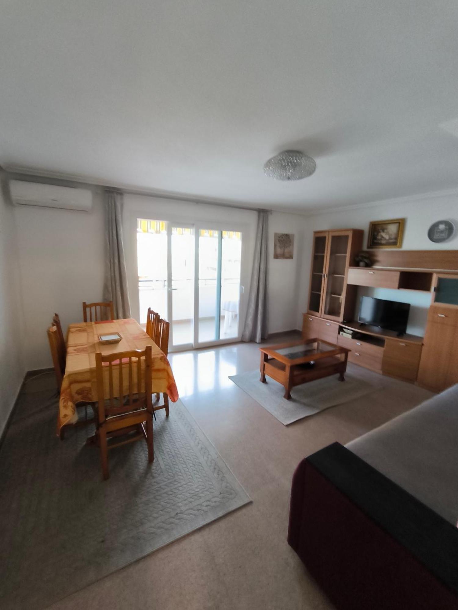 Apartamento Con Buena Vista Apartment Torrevieja Ngoại thất bức ảnh